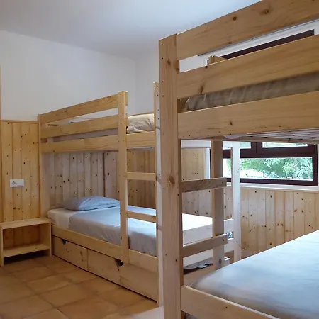 Campsite Selva De Oza *